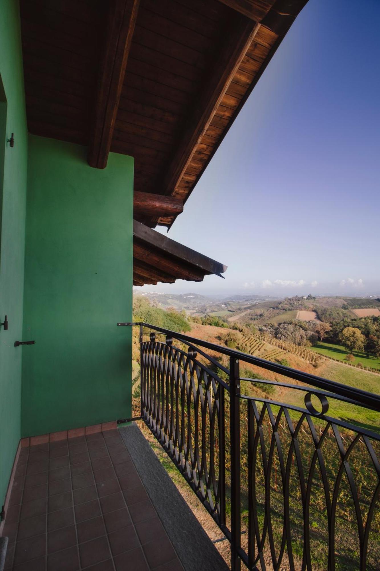Agriturismo Cascina Reggio Castelnuovo  Eksteriør billede
